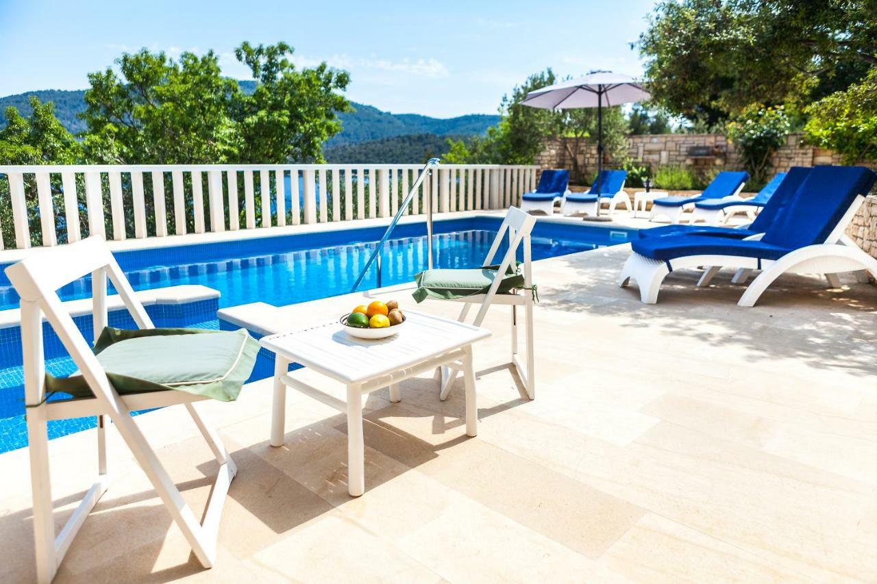 Villa Matic Vela Luka Exteriör bild