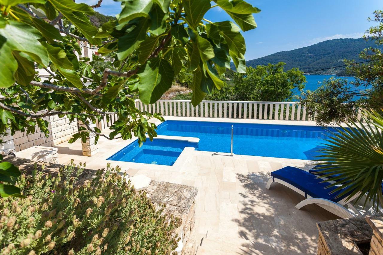 Villa Matic Vela Luka Exteriör bild